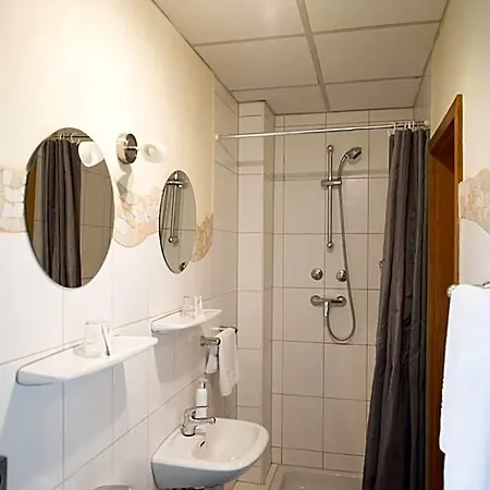 Rheinauer Hof - 3* Mannheim