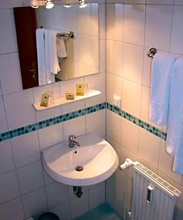 Rheinauer Hof - 3* Mannheim