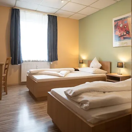 Rheinauer Hof - Hotel 3*