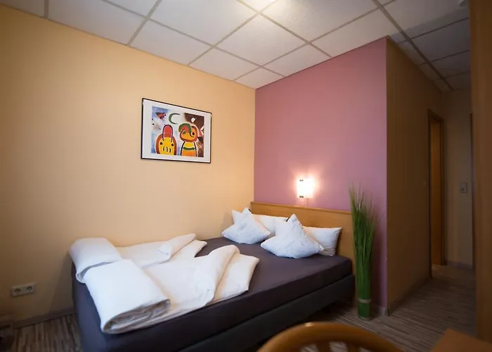 Rheinauer Hof - Hotel 3*