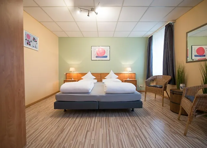 Hotel Rheinauer Hof - 3*